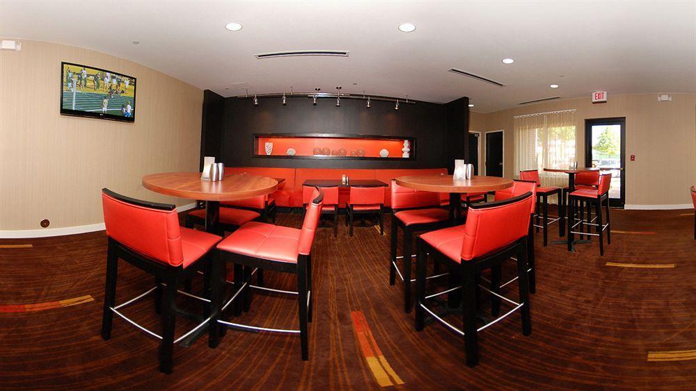 Courtyard Dallas Dfw Airport South/Ървинг Екстериор снимка